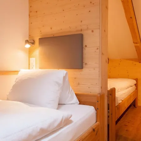 Capricorn Hotel 3*
